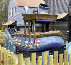 Shipwreck Coast in Chessington World Of Adventures (NEW in 2022)